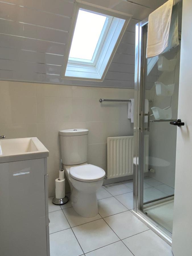 Tullybay Holiday Homes Екстериор снимка
